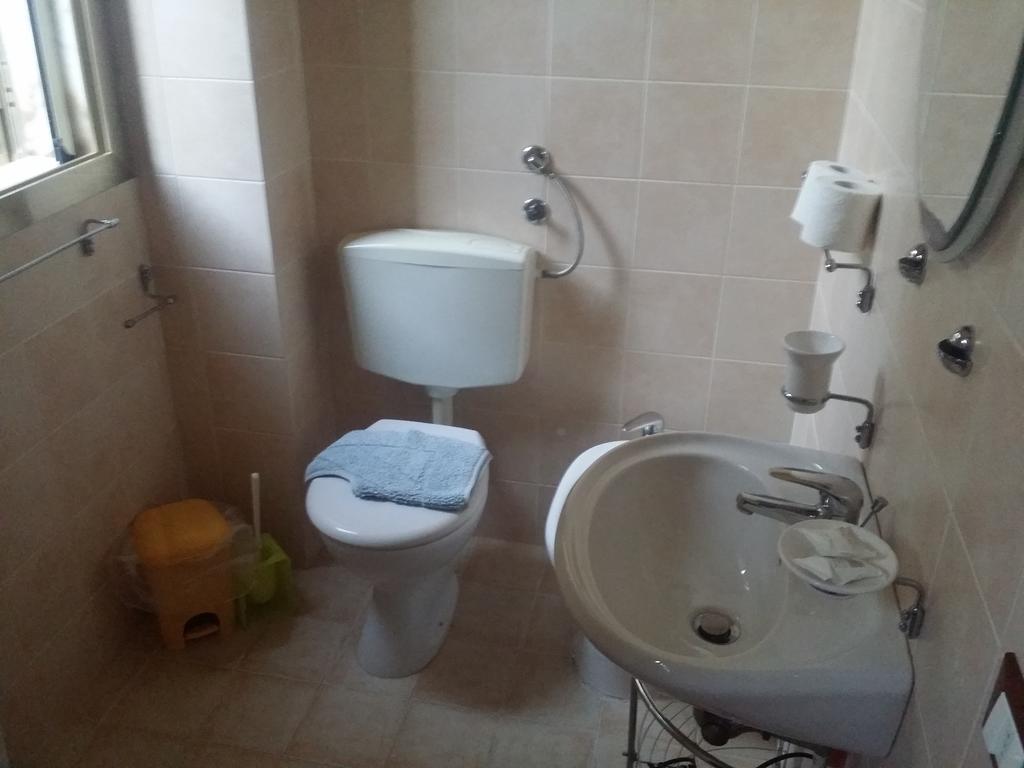 Bed and Breakfast La Rosa Del Deserto Scicli Zimmer foto